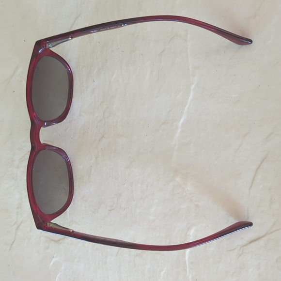 Red Ray Ban sunglasses - Picture 4 of 4